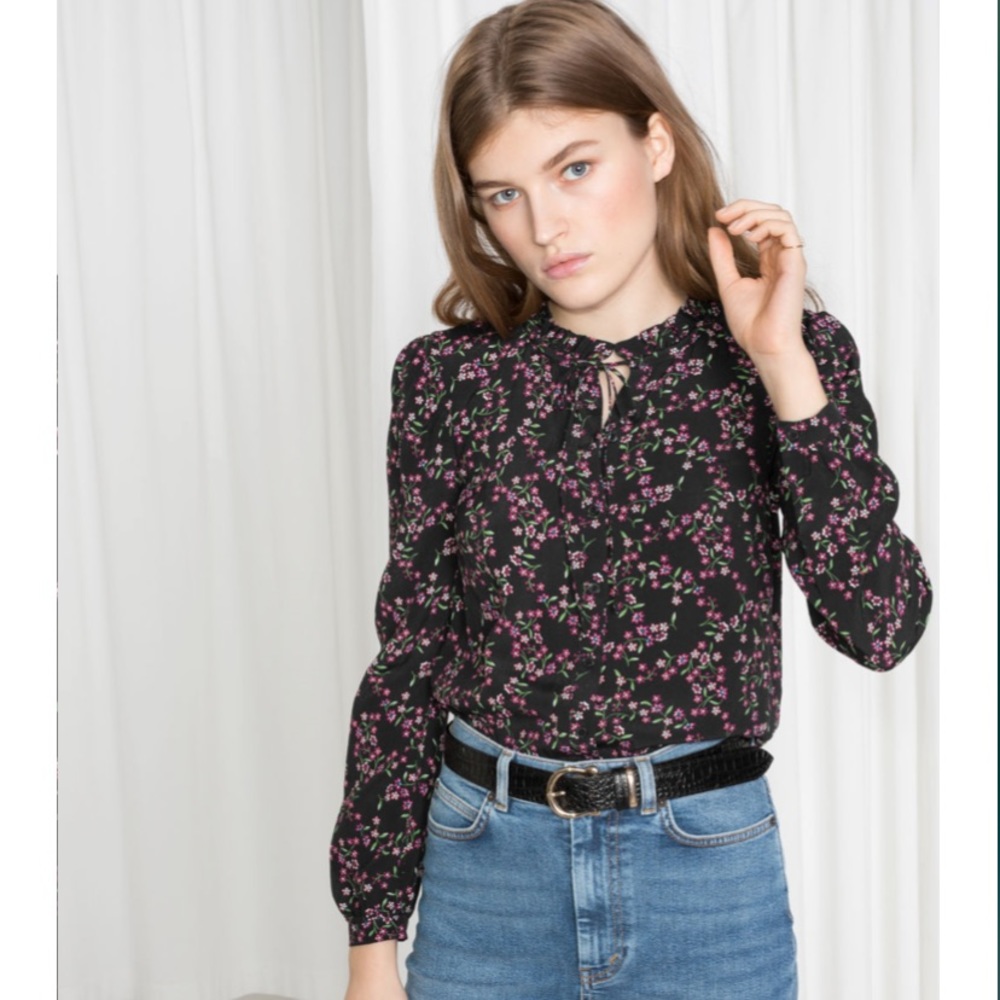 NWT! & other stories floral tie front blouse